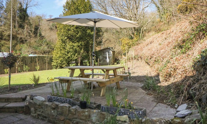 Rosscarbery Cottage | 1 Closheen Lane