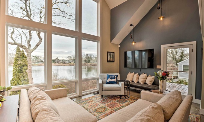 Hyannis House | 1 Mi to Ferry & Beach: Waterfront Hyannis Home!