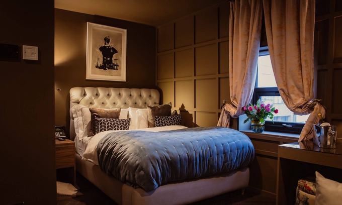 Shoreditch Apartment | 10-min to The City of London! King Size Bed & Sofa Bed with en-suite Bathroom.