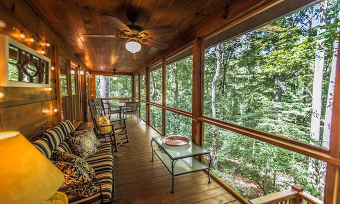 Blue Ridge Cabin | 10 Minutes to Downtown Blue Ridge - Sleeps 4