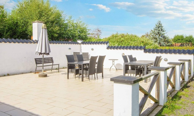 Grena Strand House | 10 person holiday home in Grenaa