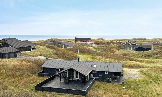 Hvorup Klit House | 10 person holiday home in Løkken-By Traum