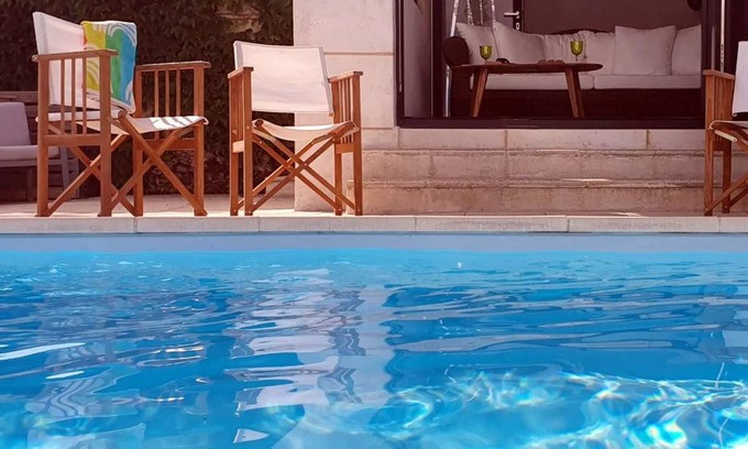 Poullignac House | 100 m² House ∙ 2 bedrooms ∙ 4 guests