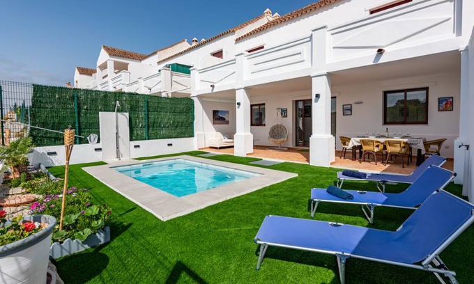 Casares House | 100 m² House ∙ 2 bedrooms ∙ 4 guests