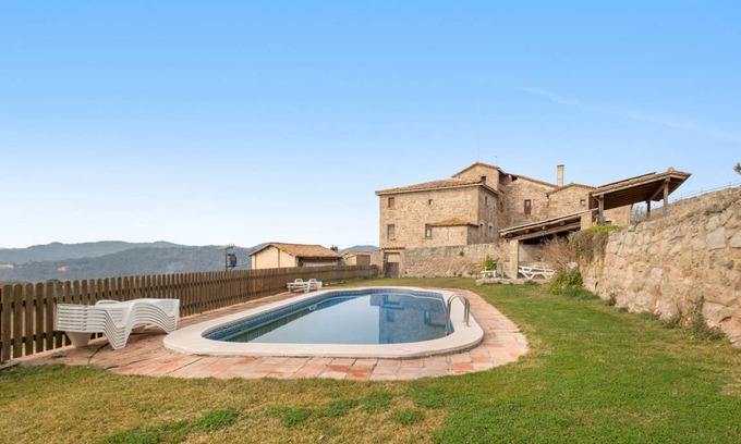 Olvan House | 100 m² House ∙ 3 bedrooms ∙ 7 guests