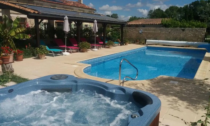 Nantille House | 100 m² House ∙ 3 bedrooms ∙ 6 guests