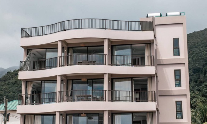 Bel Ombre House | 100 m² House ∙ 3 guests