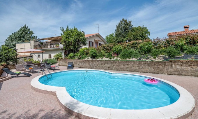 Montasola House | 100 m² Maisonette ∙ 4 bedrooms ∙ 8 guests