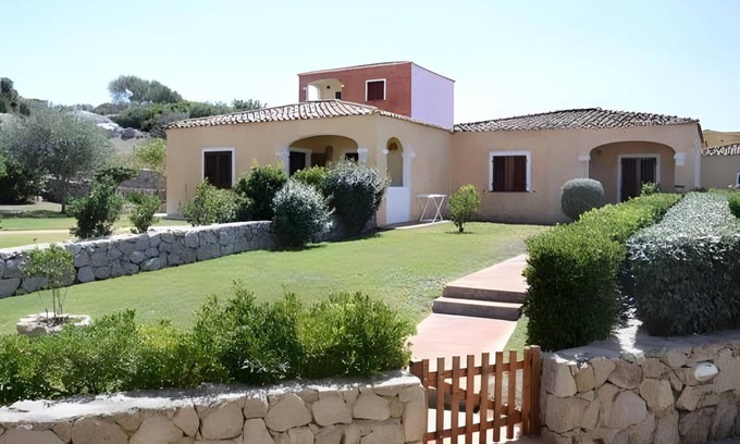 Aglientu Apartment | 100 m² Serviced apartment ∙ 3 bedrooms ∙ 6 guests