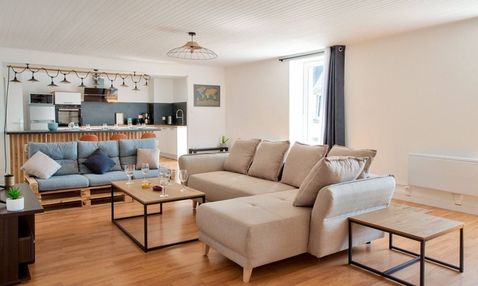 Loctudy Apartment | 100m from Loctudy Harbour, nice flat for 6 people