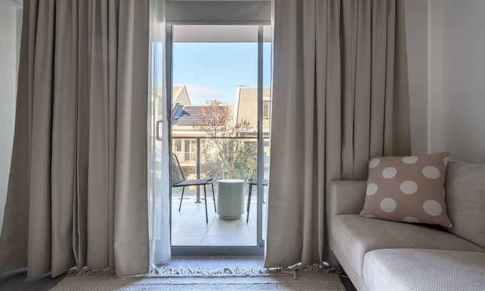 East Perth Apartment | 104 EastPerth Euphoria Escape 2BR Parkng