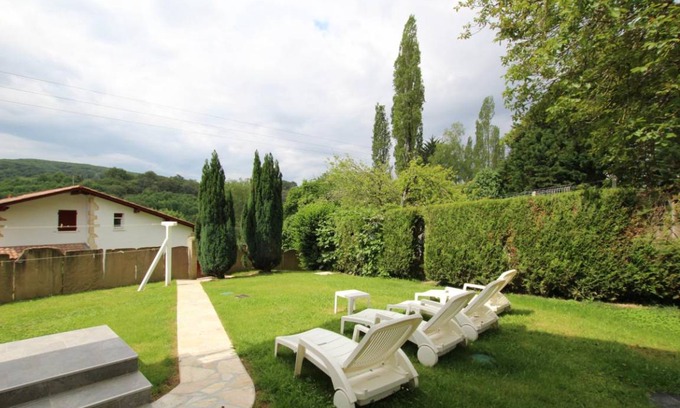 Souraide House | 105 m² Gîte ∙ 2 bedrooms ∙ 4 guests
