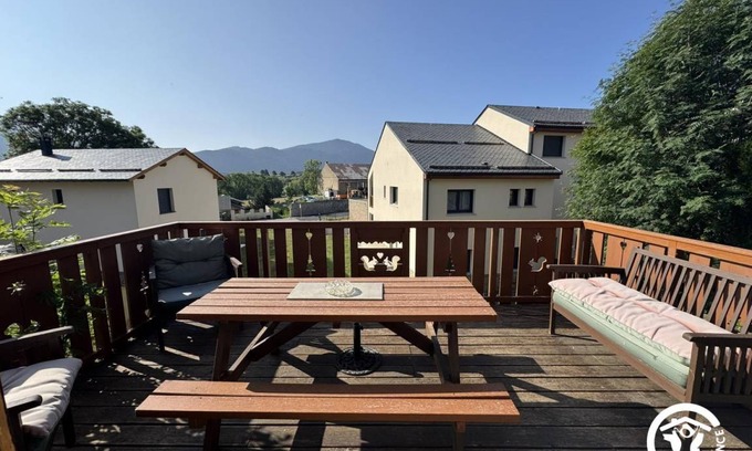 Formigueres House | 105 m² Gîte ∙ 3 bedrooms ∙ 6 guests