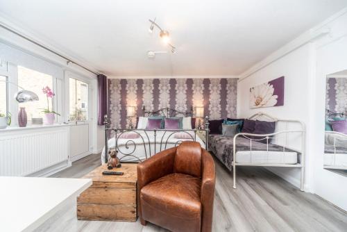 Little Missenden Apartment | 11 Boutique studio apartment perfect for peaceful getaway, secluded garden, quiet location