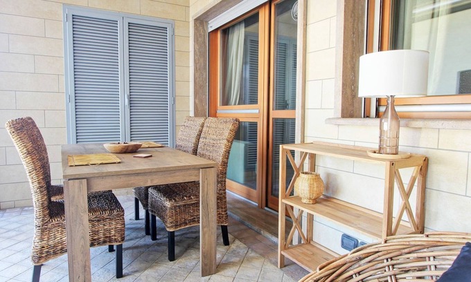 Garbatella Apartment | 11 - COLOMBO · Cozy terrace close to Eataly and me