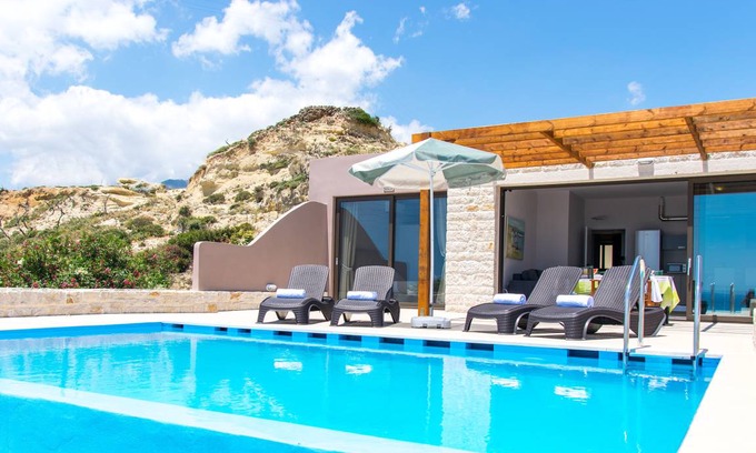 Frangokastellon Villa | 110 m² Villa ∙ 3 bedrooms ∙ 6 guests
