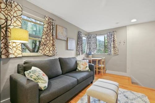 Cheesman Park House | 1147 Vine St