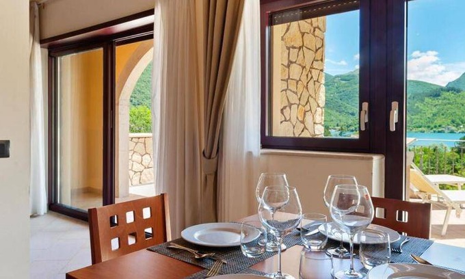 Villalago Apartment | 115 m² Serviced apartment ∙ 3 bedrooms ∙ 9 guests