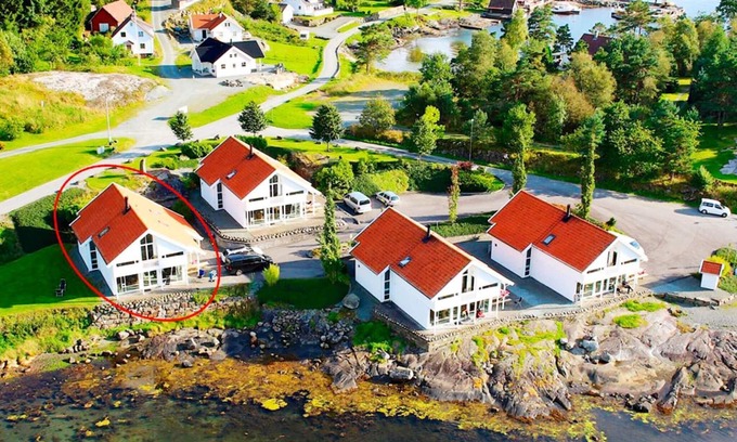 Jelsa House | 12 person holiday home in Jelsa