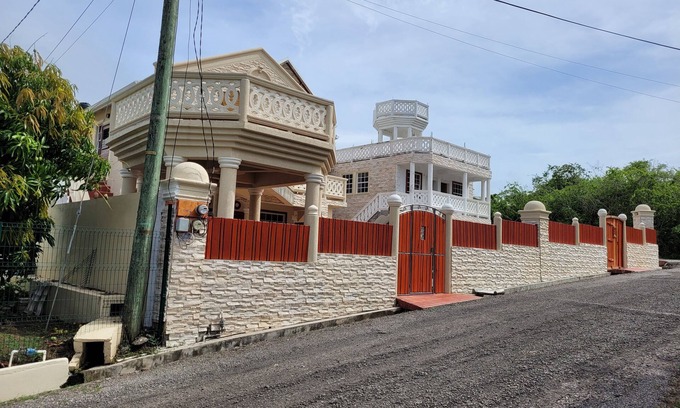 Gros Islet Villa | 12 star villas 1 brCosy one Bedrood fully loadedbr5min walk Darren Sammycricket