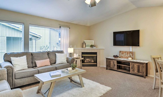 Abbott Loop Apartment | 120 m² Apartment ∙ 3 bedrooms ∙ 6 guests