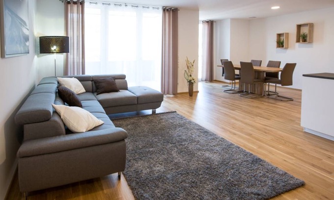 Kornwestheim Apartment | 120 m² Apartment ∙ 3 bedrooms ∙ 4 guests