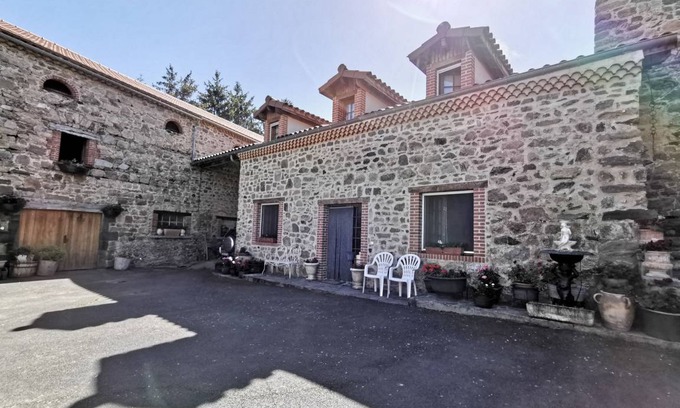 Lorlanges Cottage | 120 m² Cabin ∙ 2 bedrooms ∙ 8 guests