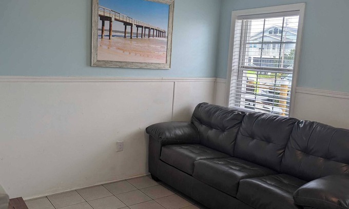 Garden City Condo | 125 Atlantic Avenue Unit F - Pet Friendly! Walk To The Beach and Pier! 1BR -1BA