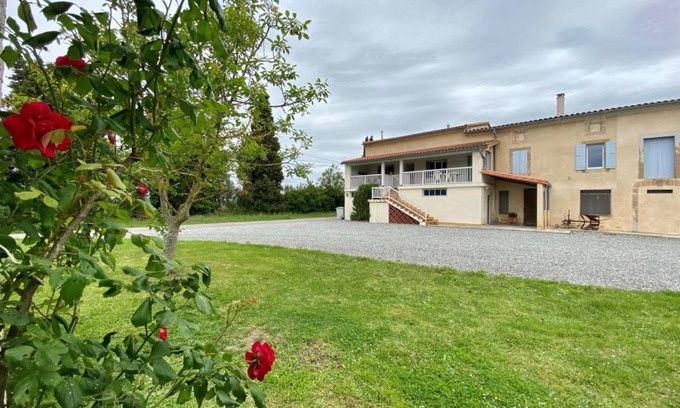 Ricaud House | 127 m² Gîte ∙ 5 bedrooms ∙ 10 guests