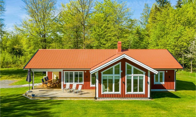 Stavsjo House | 128 m² House ∙ 3 bedrooms ∙ 7 guests