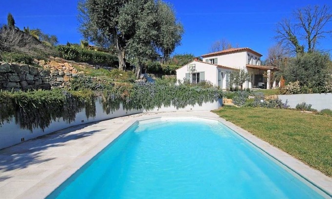 Le Rouret House | 130 m² House ∙ 3 bedrooms ∙ 6 guests