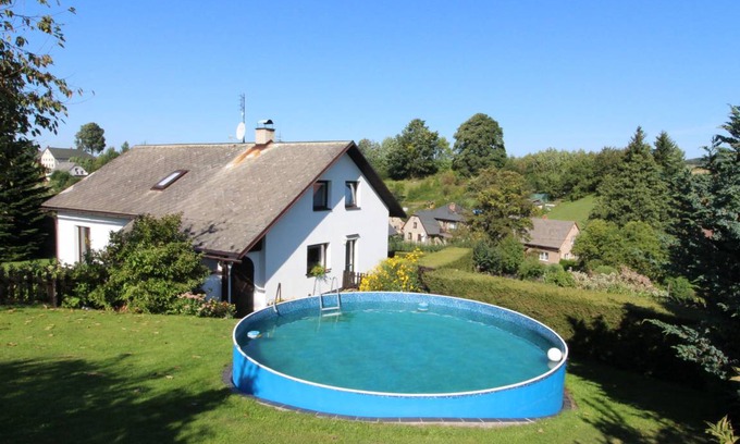 Cerveny Kostelec House | 130 m² House ∙ 1 bedroom ∙ 6 guests