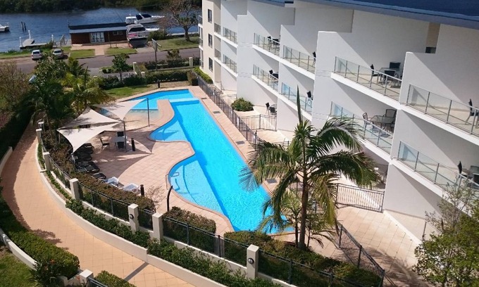 Tea Gardens Apartment | 130 m² Serviced apartment ∙ 3 bedrooms ∙ 127 guests