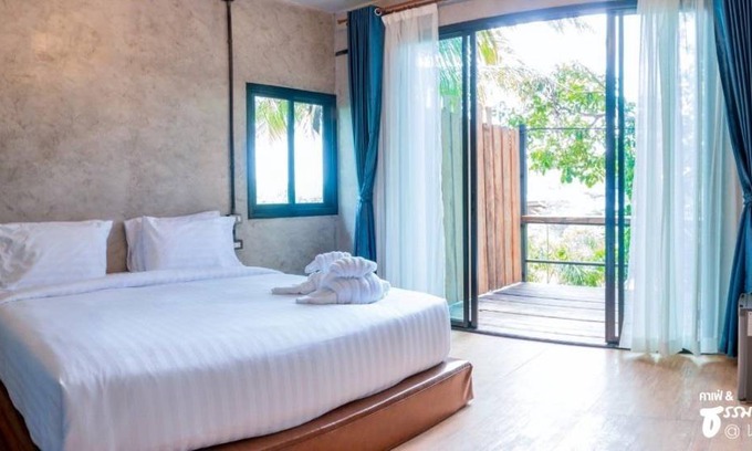 Nakhon Phanom Resort | 132 m² Resort ∙ 2 bedrooms ∙ 4 guests