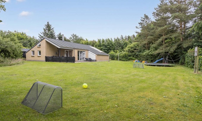 Spøttrup House | 133 m² House ∙ 4 bedrooms ∙ 12 guests