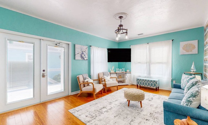 East Daytona House | 139 m² Maisonette ∙ 3 bedrooms ∙ 8 guests