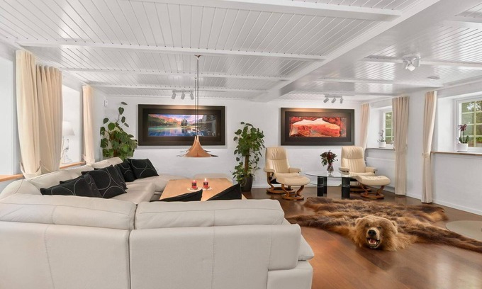 Lokken House | 14 person holiday home in Løkken