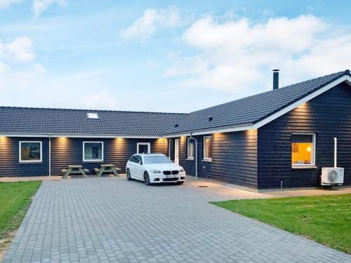 Houvig House | 14 person holiday home in Ringk bing
