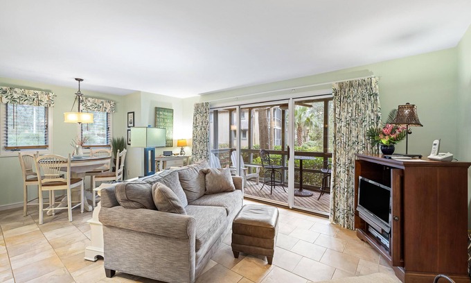 West Beach Village Condo | 1409 West Beach: 1BR Getaway, Near Beach, Credit for Bikes/Beach Gear