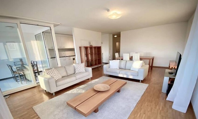 Lausanne Apartment | 141 Your bright and spacious apartment by the lake