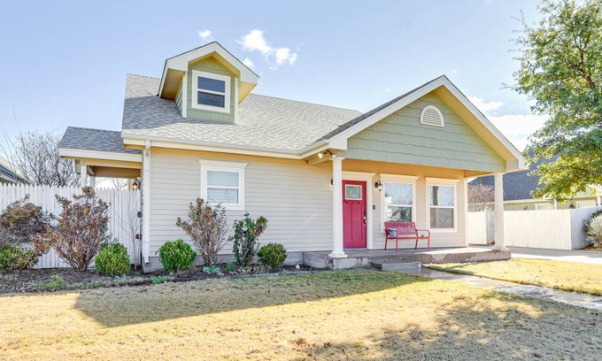 Abilene Cottage | 148 m² Cabin ∙ 3 bedrooms ∙ 6 guests