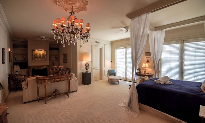 Cherry Valley House | 15 Acre Estate - Family Reunions, Corporate Retreats.n STR PERMIT # 002356