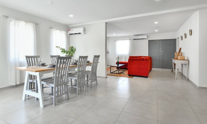 Cunucu Abao House | 15 minutes walk to the famous Eagle beach in Aruba