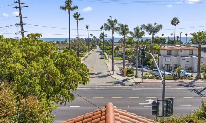 Ventura House | 15% Off Oct! Great Reviews & Ocean Views W/Hot Tub
