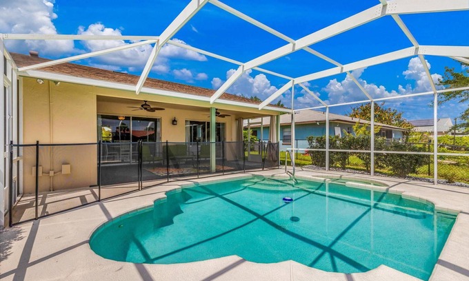 Palm Harbor House | 15% Off Palm Coast and Flagler Beach Stays This Fall