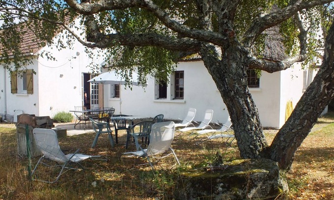 Eyrein Cottage | 15-person gîte in Corrèze: 20 private hectares with forest, pond and river