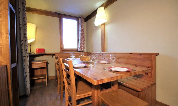 Montchavin Apartment | 150m from resort center, Ground floor, tv, ski locker, 47m², Montchavin La Plagne