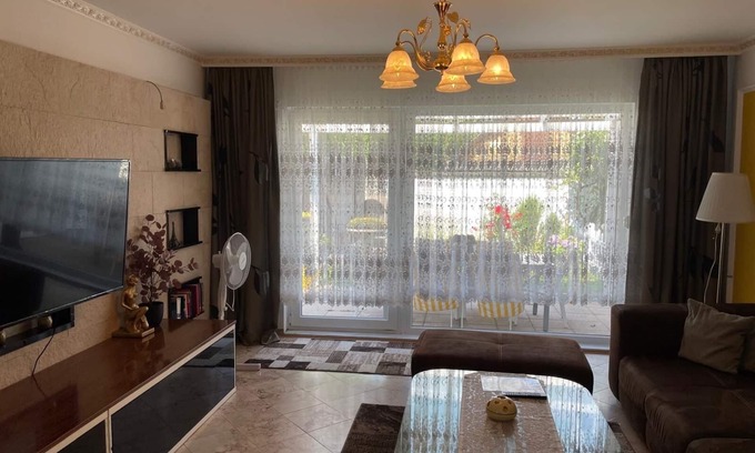 Lierenfeld House | 150sqm House, Central, Gardne, Terrace /150sqm House, Central, Garden, Terrace