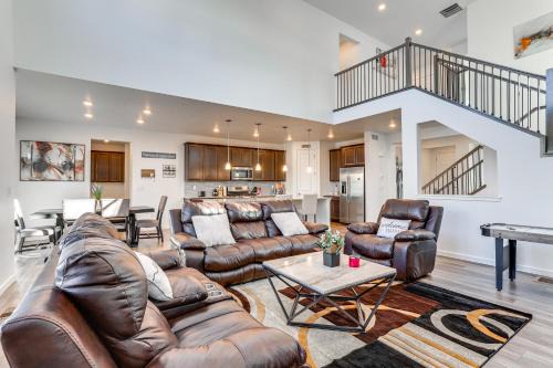 Commerce City House | 16 Mi to Denver Spacious Commerce City Home!