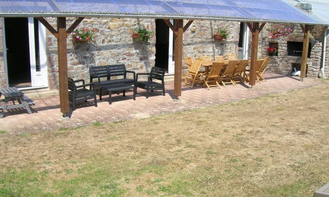Auderville House | 170 m² Gîte ∙ 4 bedrooms ∙ 8 guests